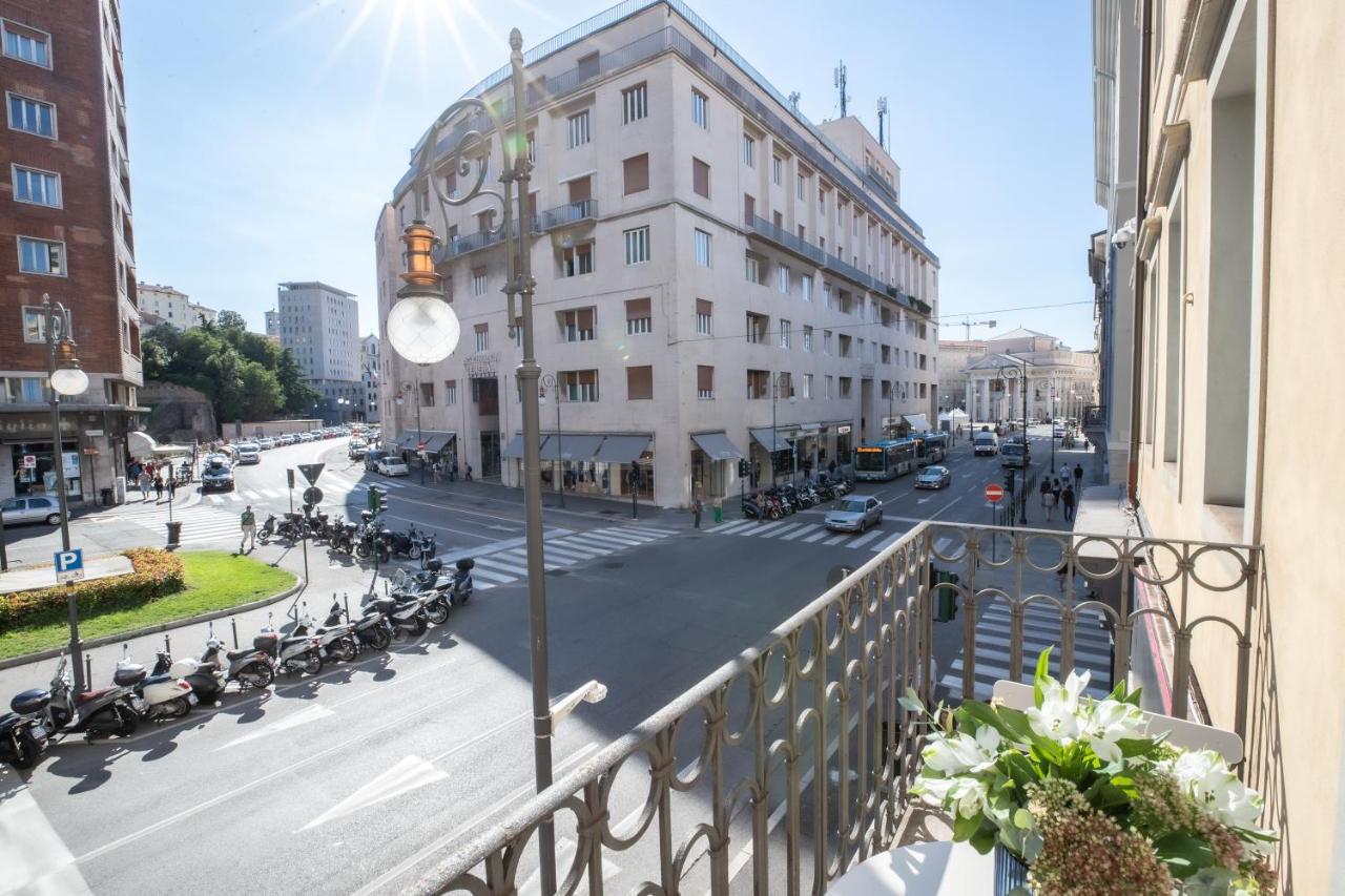 S1 Luxury Suites And Rooms Trieste Exterior photo