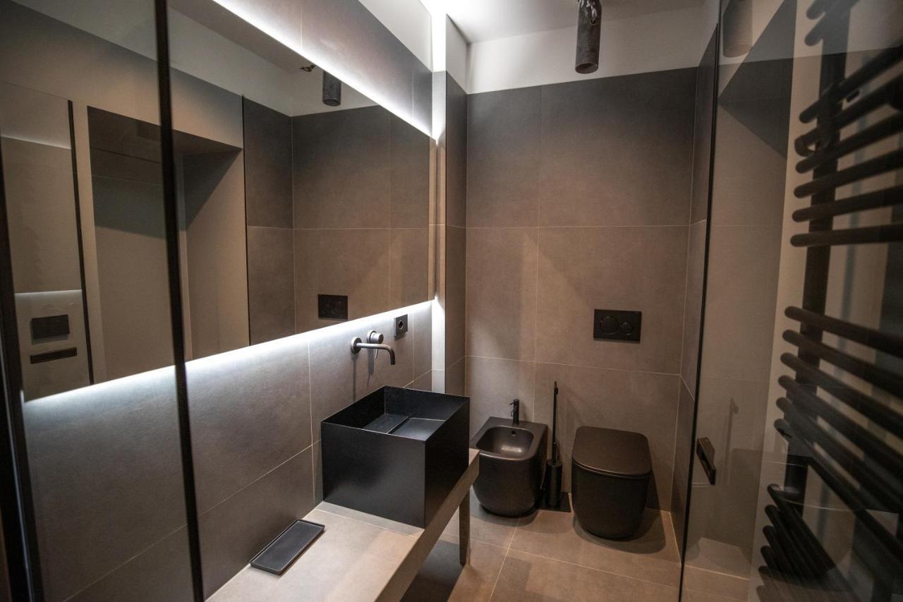S1 Luxury Suites And Rooms Trieste Exterior photo