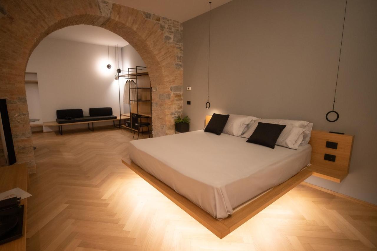 S1 Luxury Suites And Rooms Trieste Exterior photo