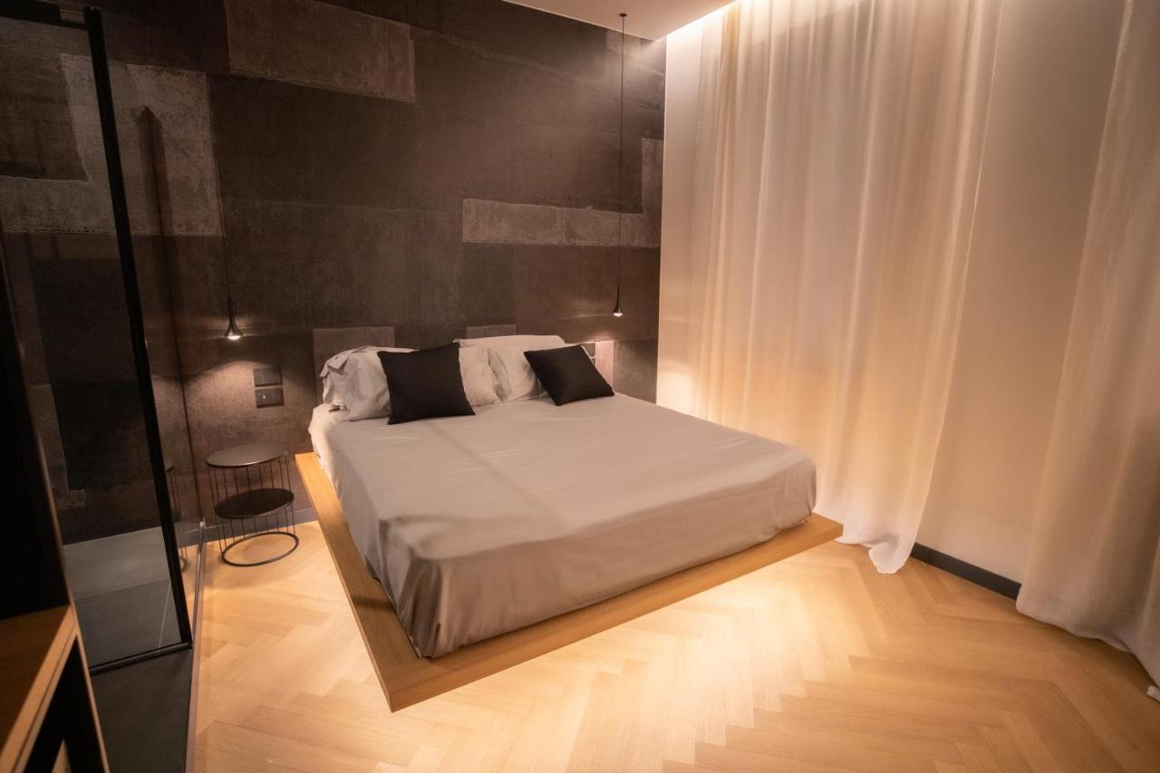 S1 Luxury Suites And Rooms Trieste Exterior photo