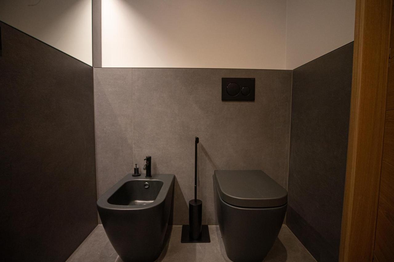 S1 Luxury Suites And Rooms Trieste Exterior photo