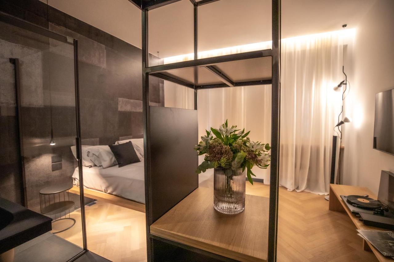 S1 Luxury Suites And Rooms Trieste Exterior photo